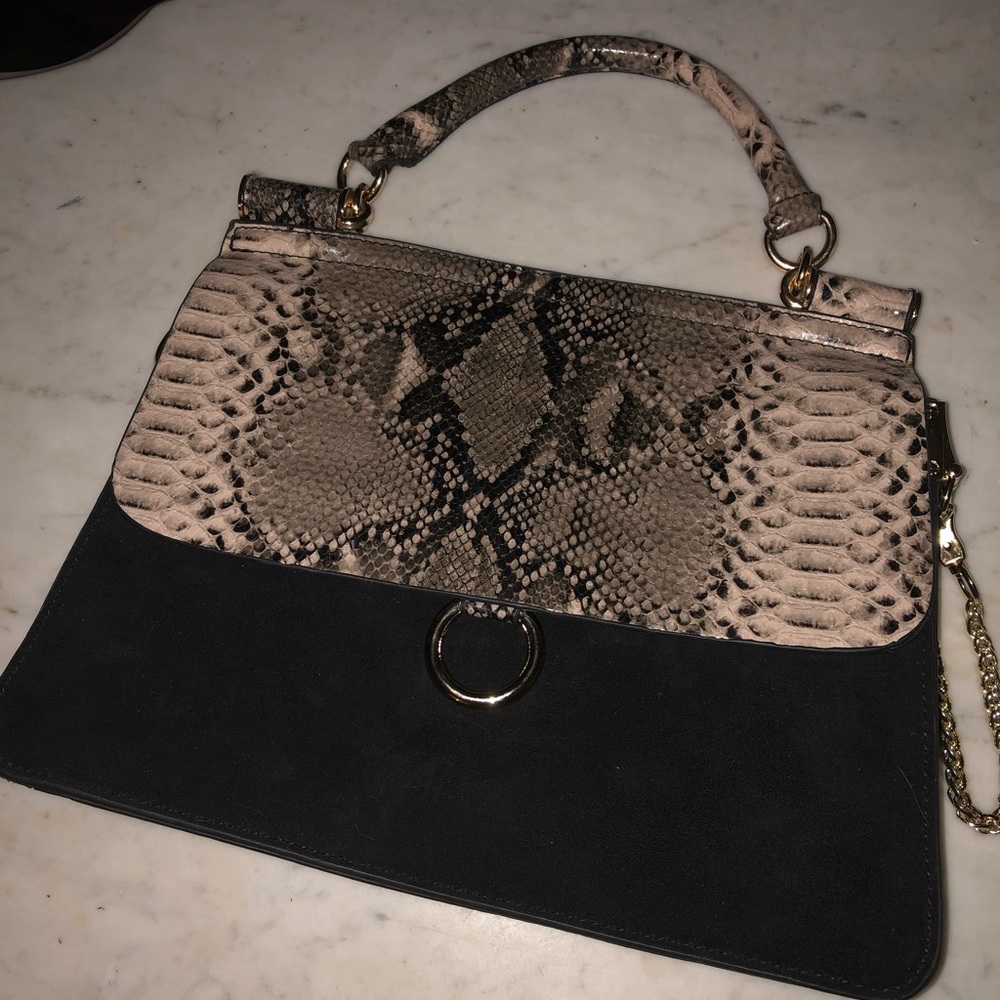 INZI LARGE FAUX SNAKESKIN BAG